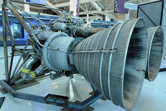 Aerojet XLR-87 Rocket Engine (3)