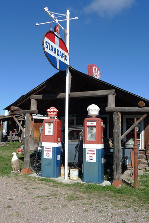1935 Standard Oil Station
