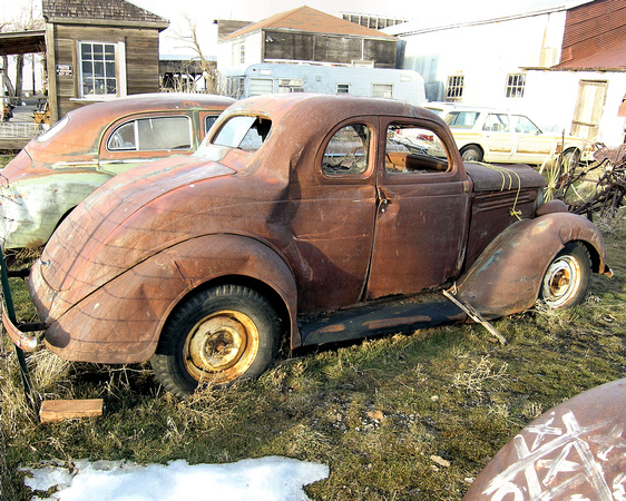 1937 Plymouth Coupe (2)